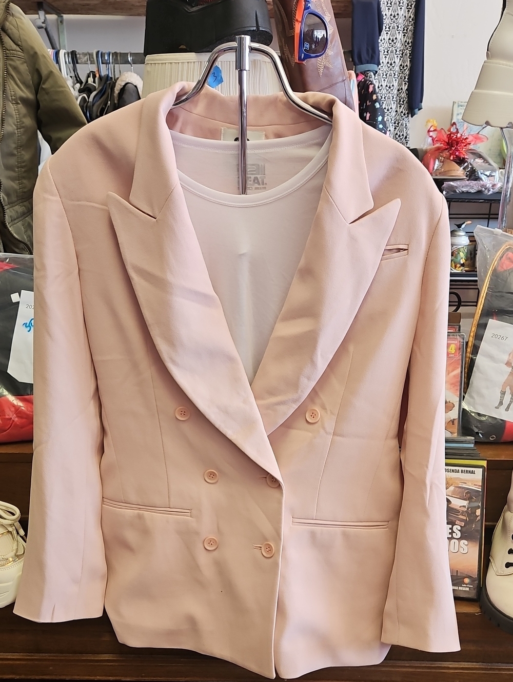 Women's Light Pink Double-Breasted Blazer